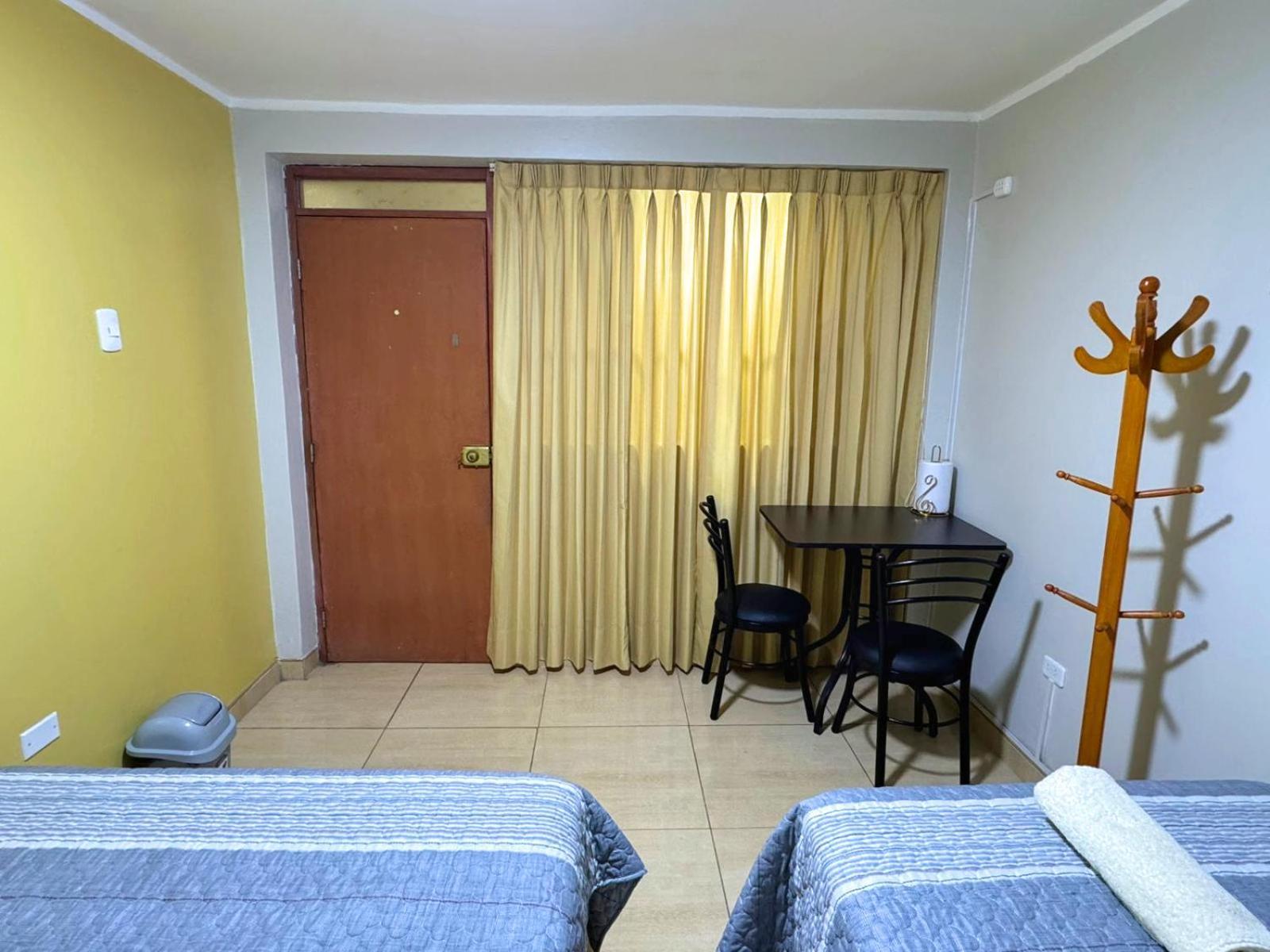 Close To Airport - Free One Time Pickup - A Y J Familia Lima Exteriér fotografie